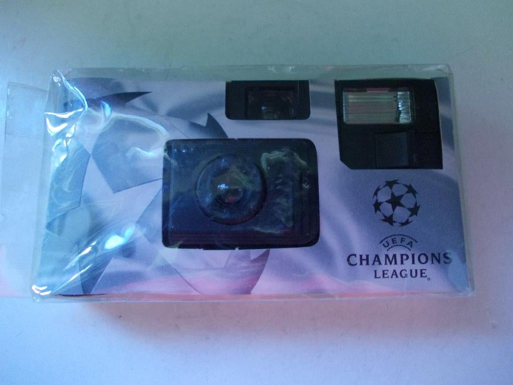 Champions League wegwerpcamera, TV, Hi-fi & Vidéo, Appareils photo analogiques, Enlèvement ou Envoi, Neuf, Compact, Autres Marques