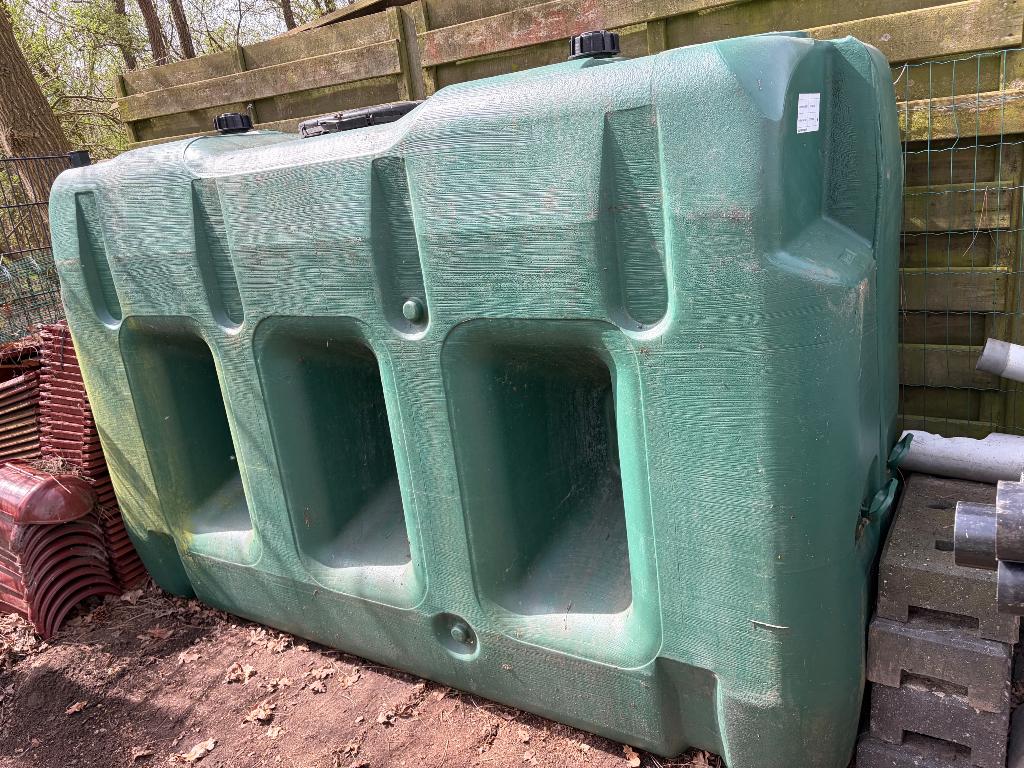 Réservoir d'eau de pluie 3000l (neuf, jamais utilisé), Jardin & Terrasse, Barils de pluie, Comme neuf, Synthétique, 150 litres ou plus