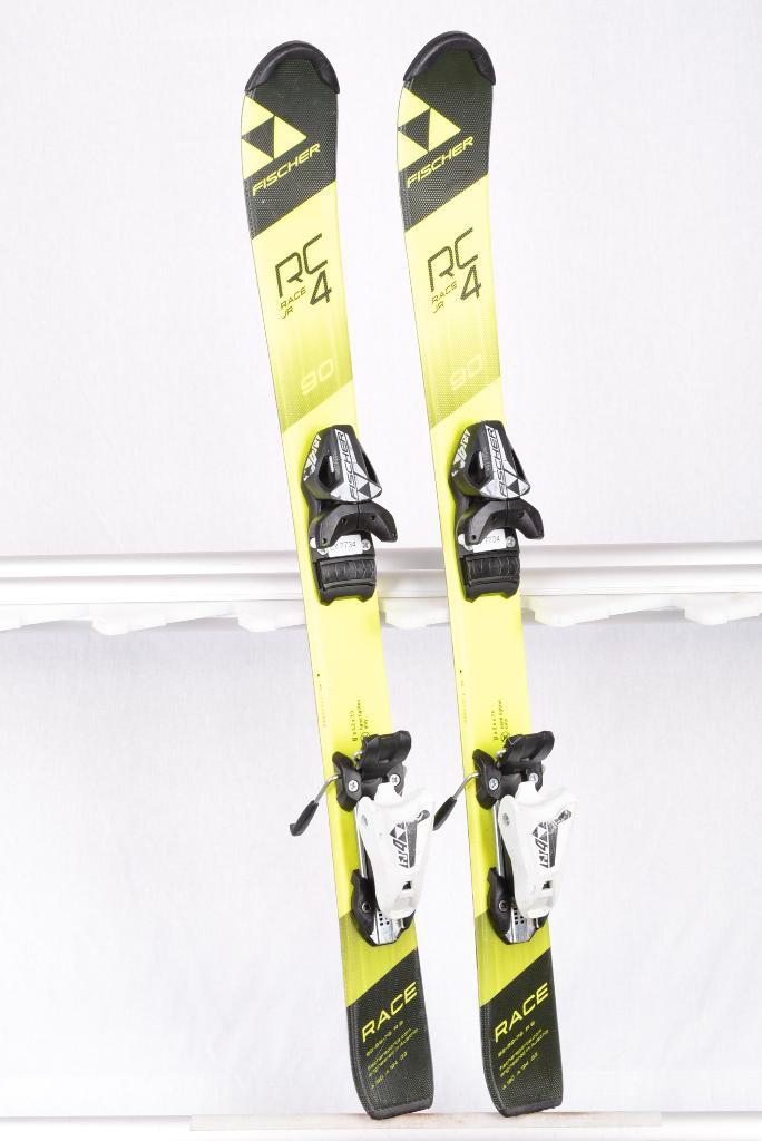 110 130 kinder ski's FISCHER RC4 RACE Jr, yellow/black, Sport en Fitness, Skiën en Langlaufen, Gebruikt, Ski's, Ski, Fischer, Carve