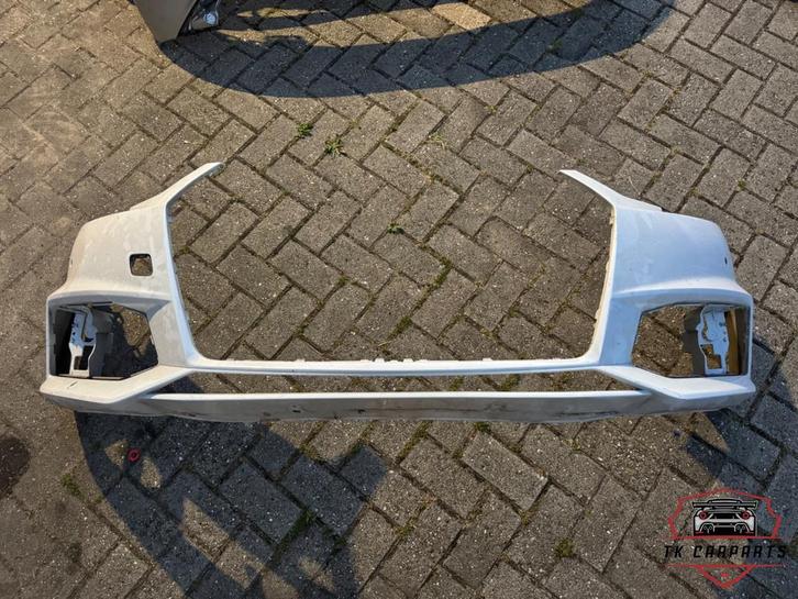 Audi a4/s4 s-line voorbumper 8w0807437fl, Auto-onderdelen, Carrosserie, Bumper, Audi, Voor, Gebruikt