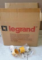 Lot / partij inbouwdozen LEGRAND voor verlichting, Ophalen of Verzenden, Nieuw