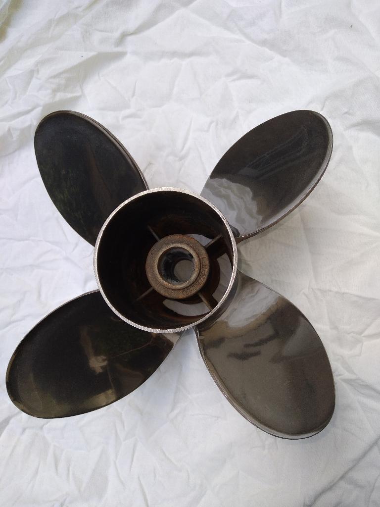 Mercury Offshore 23P propeller, Ophalen of Verzenden, Gebruikt, Motorboot