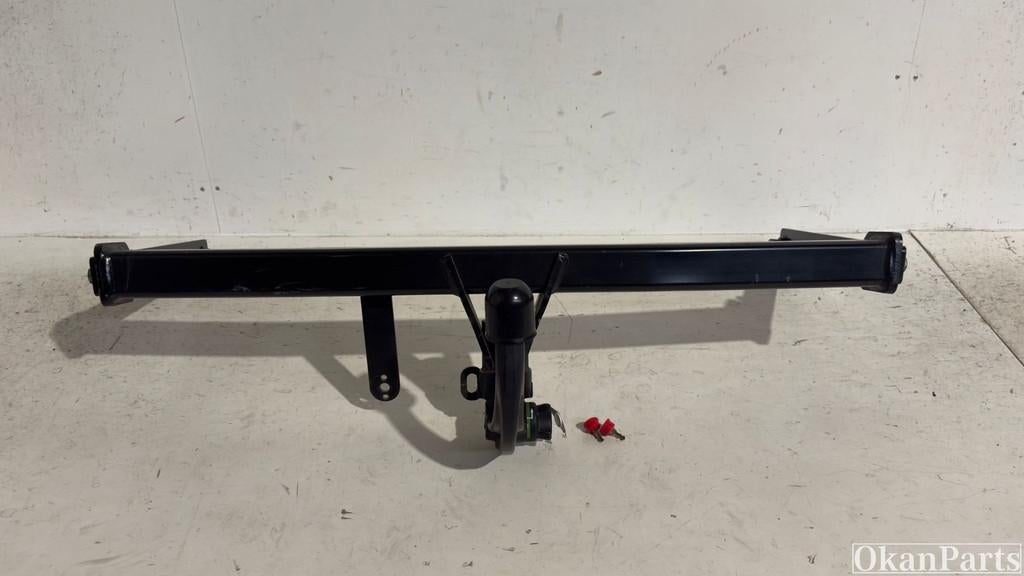 Barre de remorquage Toyota Corolla Oris 052533, Info@fabrikant.eu, Fabrikant BV, Arrière, Fabrikantstraat 1
1000 AA  Amsterdam, NL