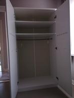 Chambre de bébé ou d'enfant blanche + étagères, Enfants & Bébés, Enlèvement, Matelas