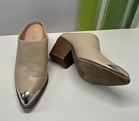 Schoenen muiltjes, Verzenden, Gedragen, Beige