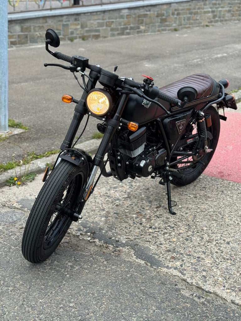Café racer Archive 125/150cc, Fietsen en Brommers, Brommers | Crossbrommers, Zo goed als nieuw, Ophalen