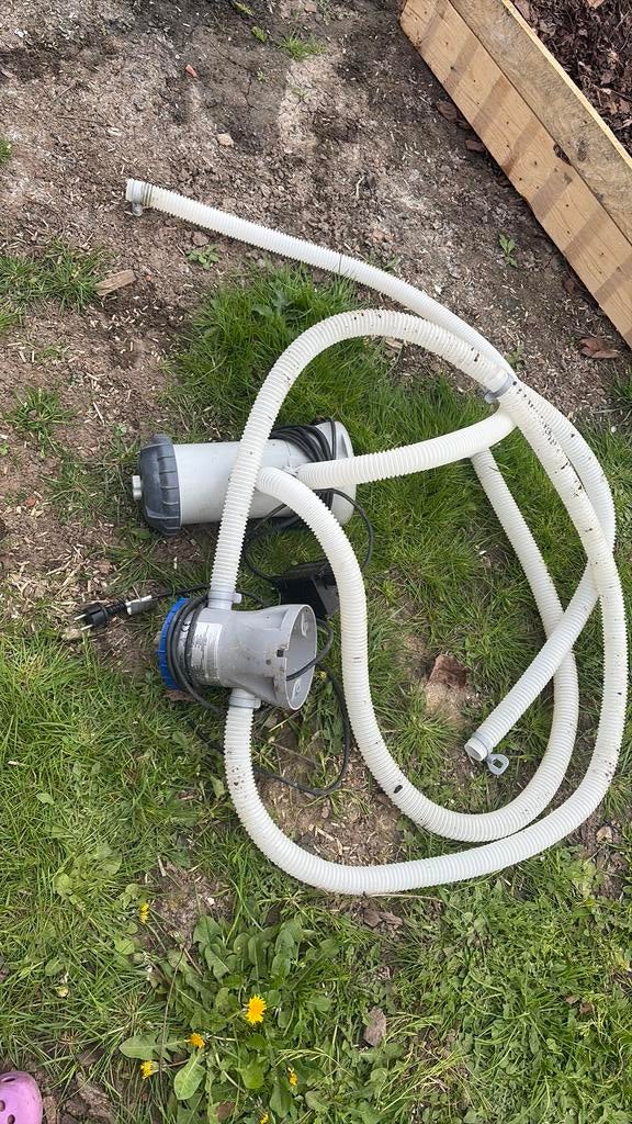 Pompe de piscine a donner, Ophalen, Zo goed als nieuw, Zwembadpomp