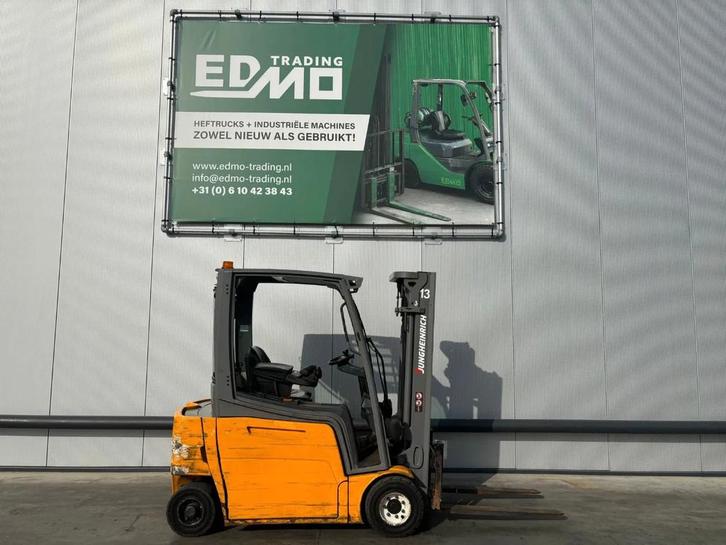 Jungheinrich EFG320 Heftruck (année de construction 2016), Articles professionnels, Machines & Construction | Chariots élévateurs & Transport interne