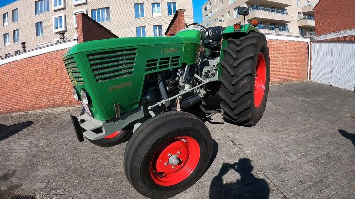 Tractor Deutz 6006, Auto's, Overige Auto's, Particulier, Diesel, Euro 1, Cabriolet, 2 deurs, Handgeschakeld, Groen, Zwart, Velours