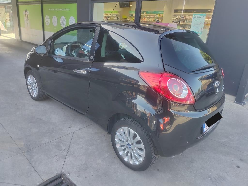 Ford ka 1.2i essence ️ euro5 urgent prix fixe, Autos, Ford, Particulier, Ka, ABS, Airbags, Air conditionné, Alarme, Climatisation automatique