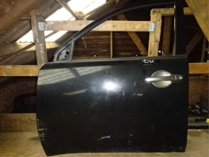 Portière 4portes avant gauche d'un Mitsubishi L200, Autos : Pièces & Accessoires, Carrosserie & Tôlerie, Porte, Mitsubishi, Utilisé