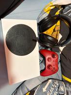 Xbox Serie S +casque Microsoft sans fil (manette gratuite), Enlèvement, Utilisé, Xbox Series S