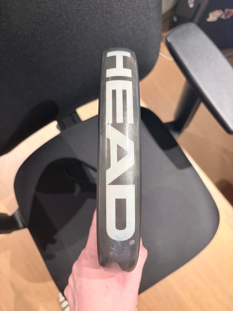 Head speed pro 2025 padelracket, Sports & Fitness, Padel, Enlèvement, Comme neuf, Raquette de padel