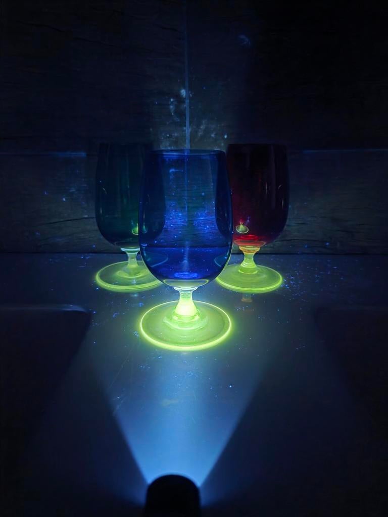 3 verres ouraline CARNAVAL de Max Verboeket, Antiquités & Art, Antiquités | Verre & Cristal, Enlèvement ou Envoi