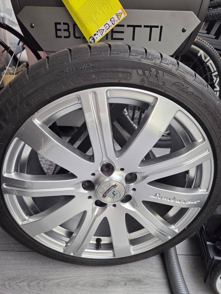 Lombartho velgen 5x112 8j et30, Ophalen, Band(en)