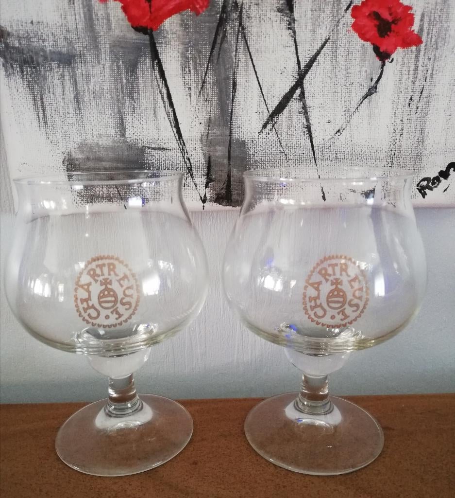 Verres chartreuse avec lunettes. Lot de 2, Enlèvement