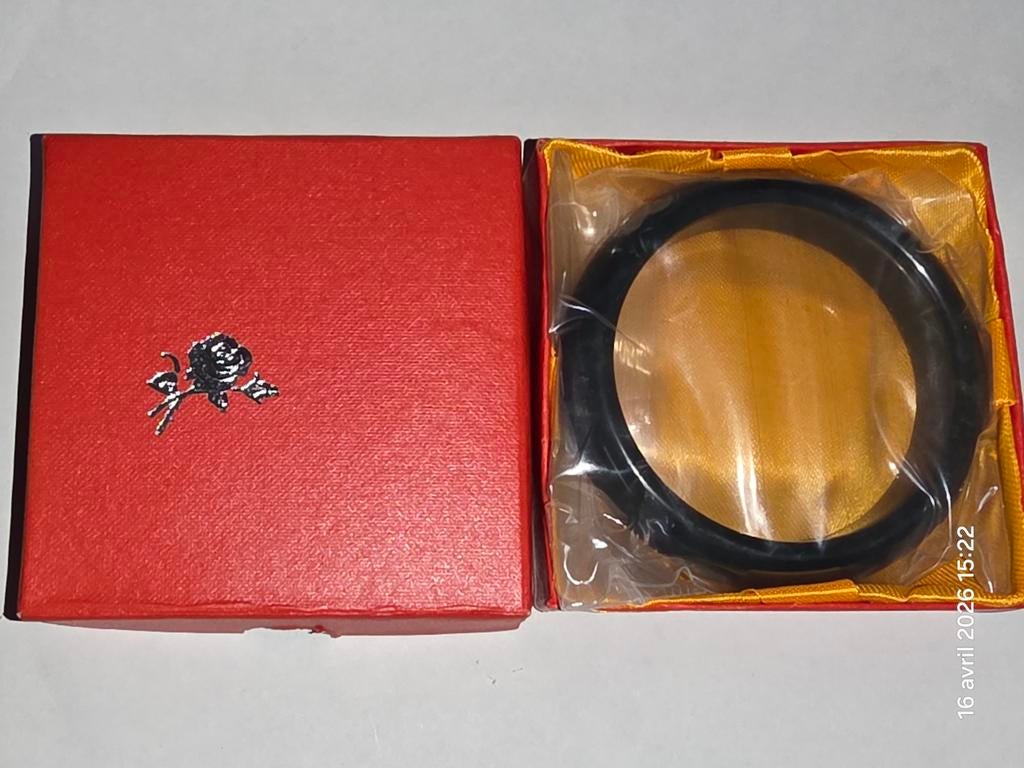 Bracelet jonc en jade vert, Bijoux, Sacs & Beauté, Bracelets, Neuf, Vert, Enlèvement, Autres matériaux