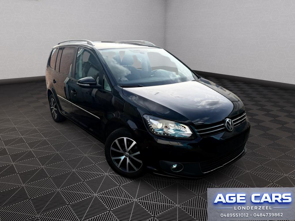 Volkswagen Touran 7-zits 1.4 TSI benzine, Automaat, Euro 5, Zwart, 4 cilinders
