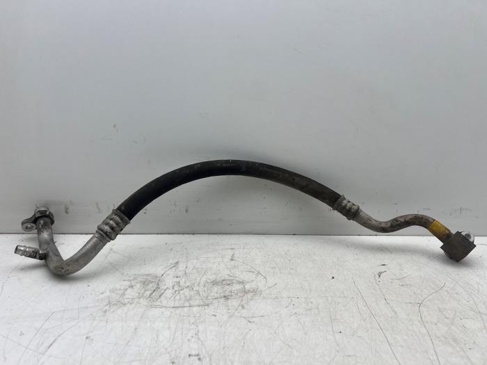 Tuyau clim d'un Nissan Navara, -, 3 mois de garantie, Utilisé, -