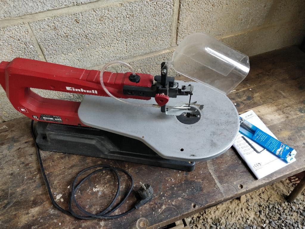 scie à chantourner, Bricolage & Construction, Enlèvement, Comme neuf, Moins de 600 watts, Autres types