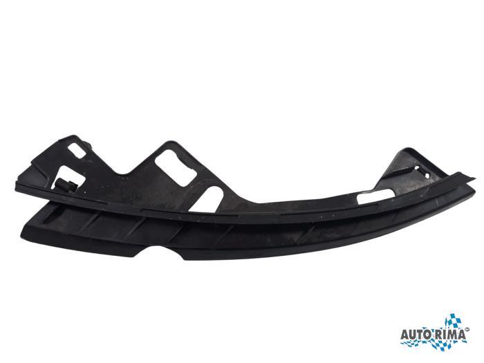 Support pare-chocs avant gauche d'un Volvo C30, Autos : Pièces & Accessoires, Carrosserie & Tôlerie, Volvo, Utilisé, 3 mois de garantie