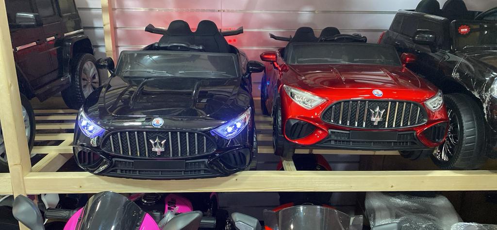 Voitures Maserati pour enfants avec commande, Ophalen, Zo goed als nieuw