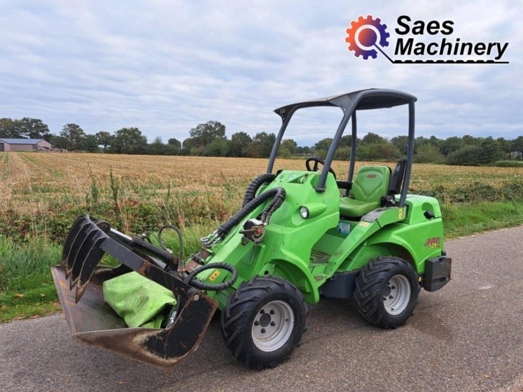 Avant 528TDL - Kniklader, Ophalen, Graafmachine