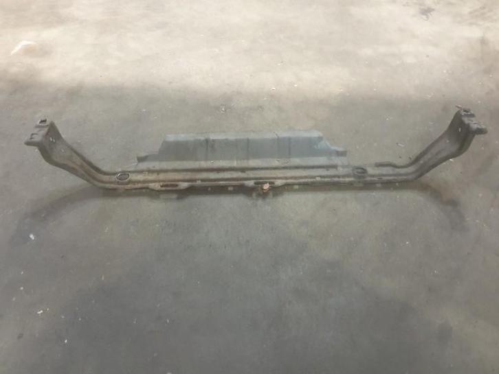 RADIATEUR SUPPORT Ford Puma (01-1997/06-2002), Autos : Pièces & Accessoires, Suspension & Châssis, Ford, Utilisé