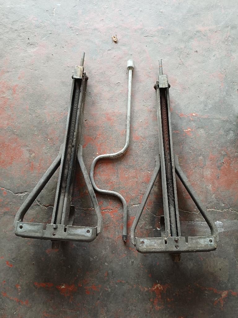 Uitdraaipoten motorhome/caravan/aanhangwagen, Ophalen, Gebruikt