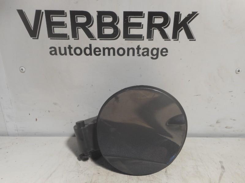 TANKKLEP Ford EcoSport (JK8) (CN15N27936CB), Gebruikt, Ford