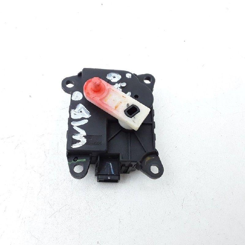 ACTIONNEUR MOTEUR VOLET CHAUFFAGE Juke (F15) (|277301KA0A|), Utilisé, Nissan