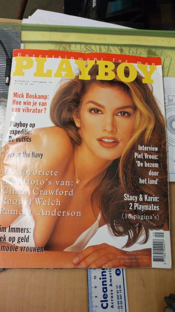 Playboy 1996, Ophalen