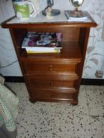 ETAGERE EN BOIS, Enlèvement, Utilisé