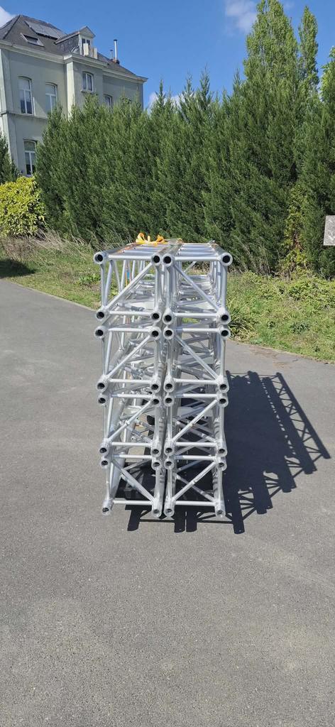 2 truskarren, Ophalen, Zo goed als nieuw