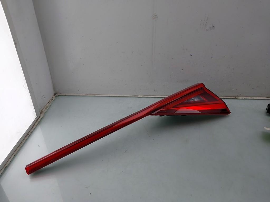 FEU ARRIÈRE DROIT Seat Tarraco (|5FJ945096|), Seat Deutschland GmbH, Service@seat.de, Utilisé, Seat