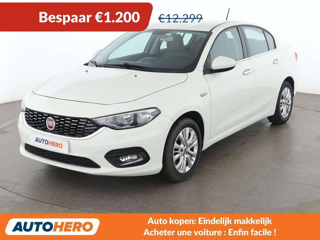 Fiat Tipo 1.6 Lounge (bj 2017, automaat), Auto's, 4 deurs, Stof, Beige, Parkeersensor
