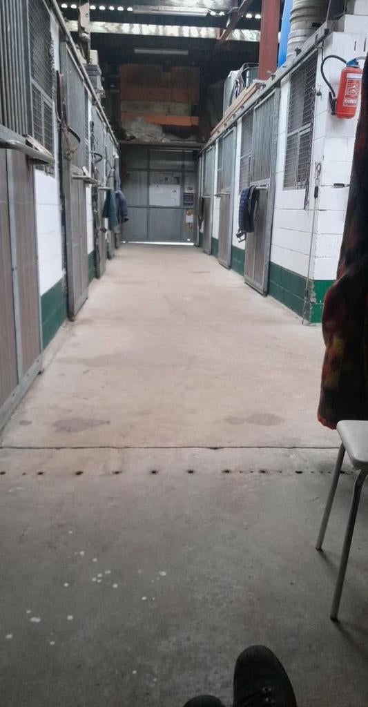 ecurie prive, Enlèvement ou Envoi