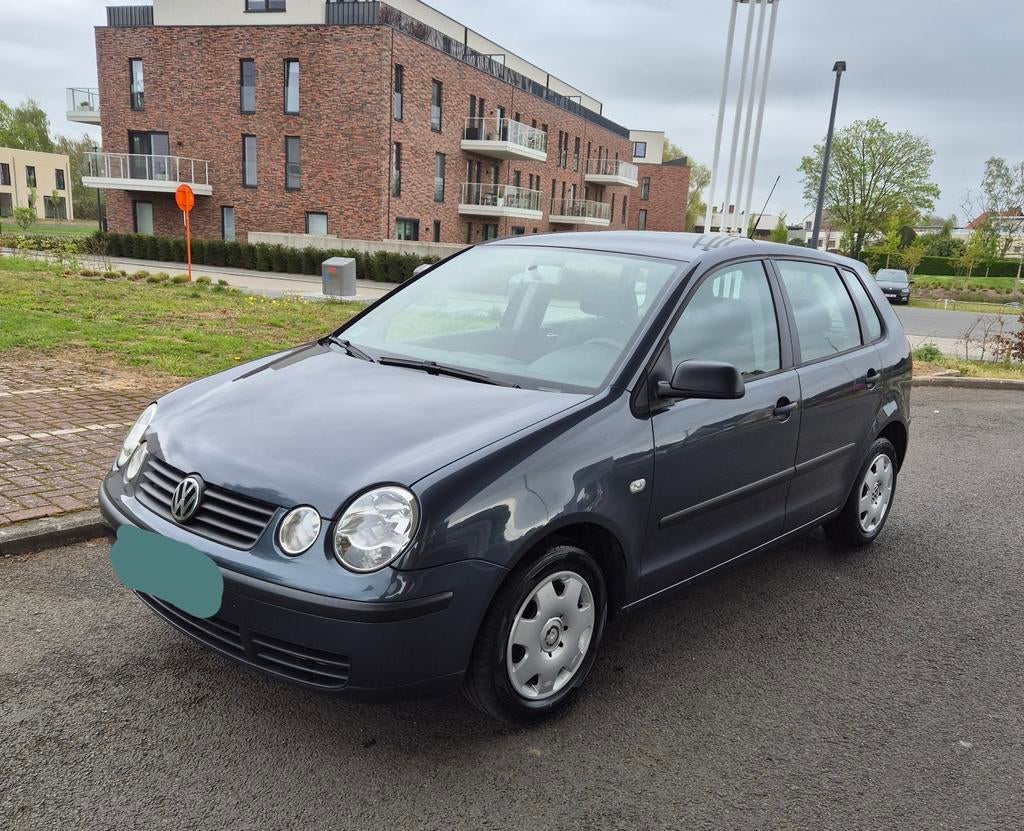VW Polo • 2004 • 1.2 benzine • 150.000 km • 1ste eigenaar, Auto's, Zwart, Blauw, 5 deurs, Particulier