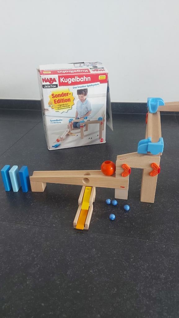 Knikkerbaan Haba, Ophalen