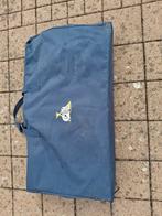 Meuble d'angle pliable avec 2 niveaux de rangement., Enlèvement, Utilisé, Armoire de camping