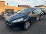Ford Focus - Essence - Export, Autos, Focus, Achat, Entreprise, 5 places