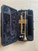 Trompet Yamaha YTR3335, Muziek en Instrumenten, Blaasinstrumenten | Trompetten, Ophalen, Zo goed als nieuw, Met koffer