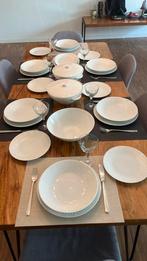 Hutschenreuther porselein servies 6 pers + schalen, Huis en Inrichting, Keuken | Servies, Ophalen, Porselein, Bord(en)