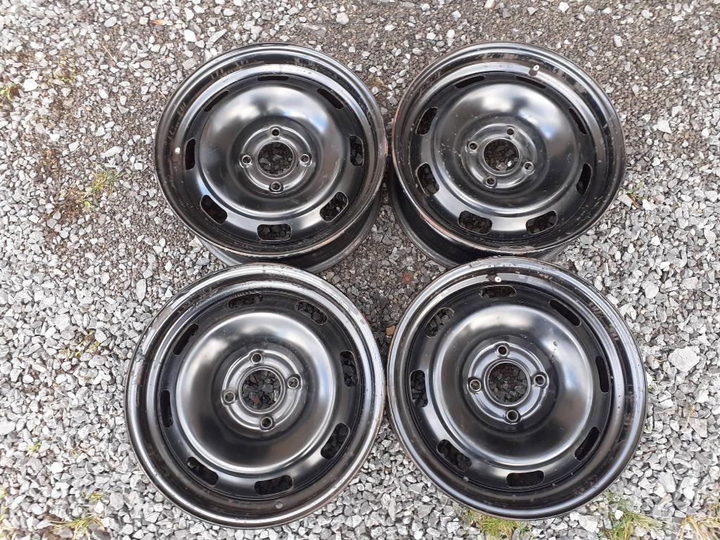 4 jantes acier Peugeot 208 - Citroen C3 6Jx15 H2, Autos : Pièces & Accessoires, Enlèvement, Pneus hiver, Jante(s)