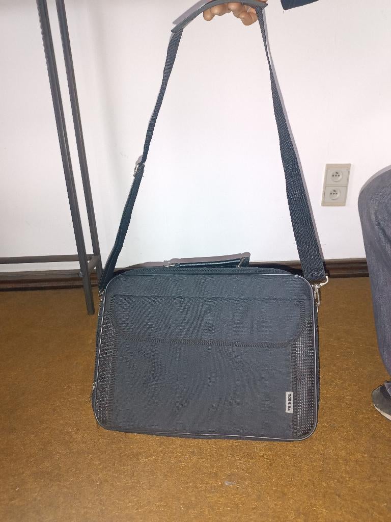 Laptoptas Toshiba, Computers en Software, Laptoptassen, Ophalen, Overige merken, Zwart, Schoudertas