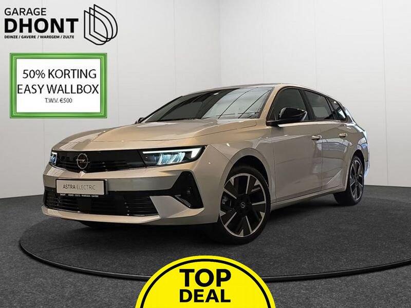 Opel Astra Sports Tourer Electric - 54kWh - 156PK, Auto's, Opel, 413 km, Stof, Gebruikt, Zwart