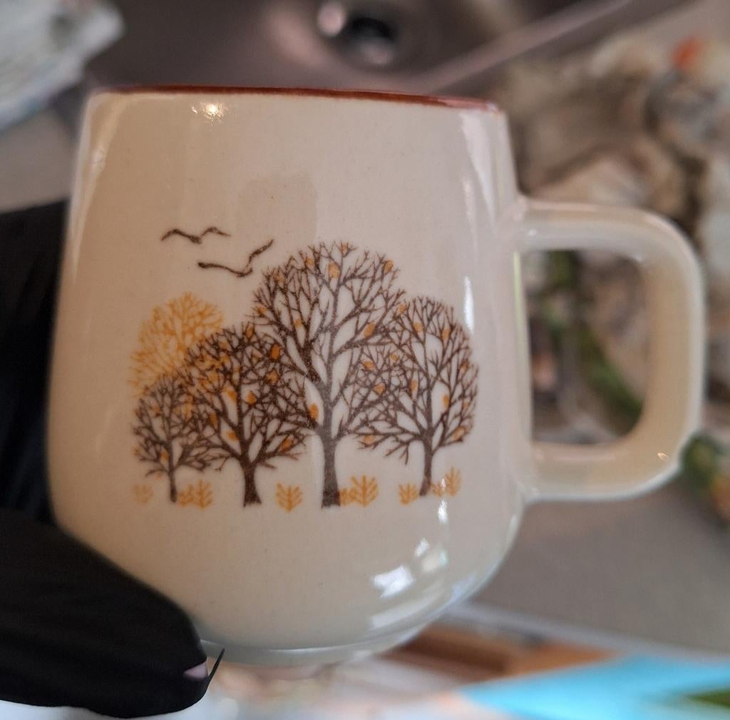 Gezocht: churchill england trees servies, Ophalen