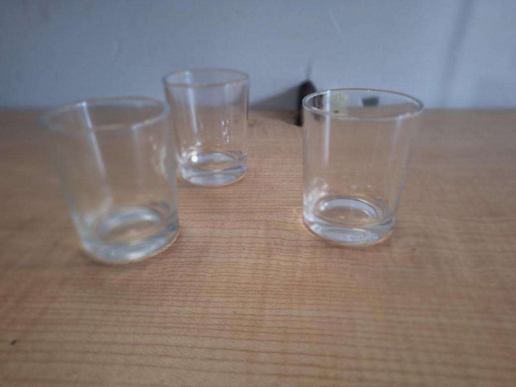 3 glazen, Maison & Meubles, Cuisine | Vaisselle, Enlèvement ou Envoi, Comme neuf, Verre, Verre ou Verres