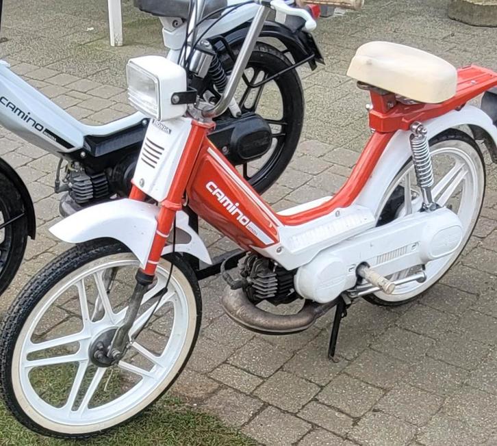 Honda Camino : une carrosserie de classe, tout sauf le moteu, Vélos & Vélomoteurs, Pièces de cyclomoteur | Oldtimers & Ancêtres