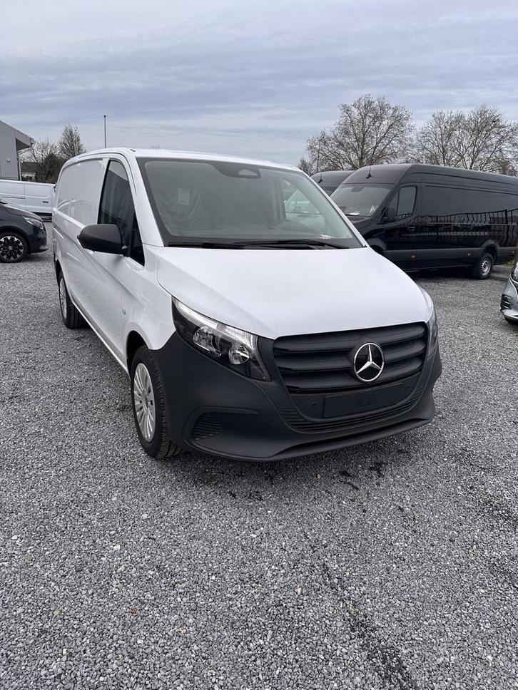 Mercedes-Benz Vito 114 CDI Base L2 9G-Tronic ESSENTIAL Editi, Auto's, Mercedes-Benz, Bedrijf, Te koop, Vito, Bluetooth, Centrale vergrendeling